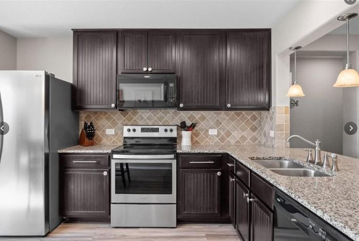 19213 Zachary Taylor St - Photo 6 of 16