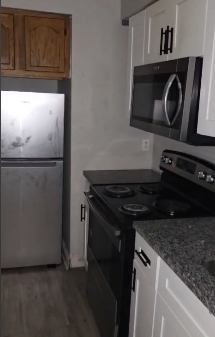 Burlington House - Photo 2 of 50