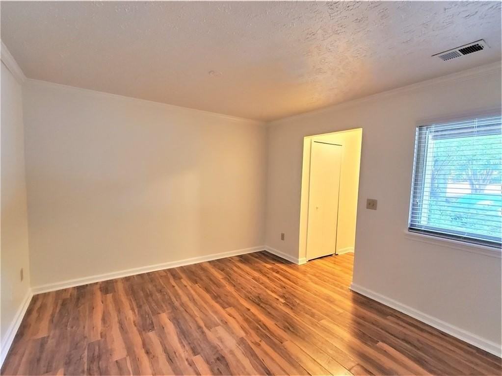 66 Country Place Court - Photo 4 of 26