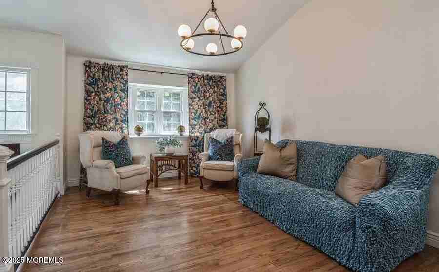 24 Layton Avenue - Photo 7 of 25