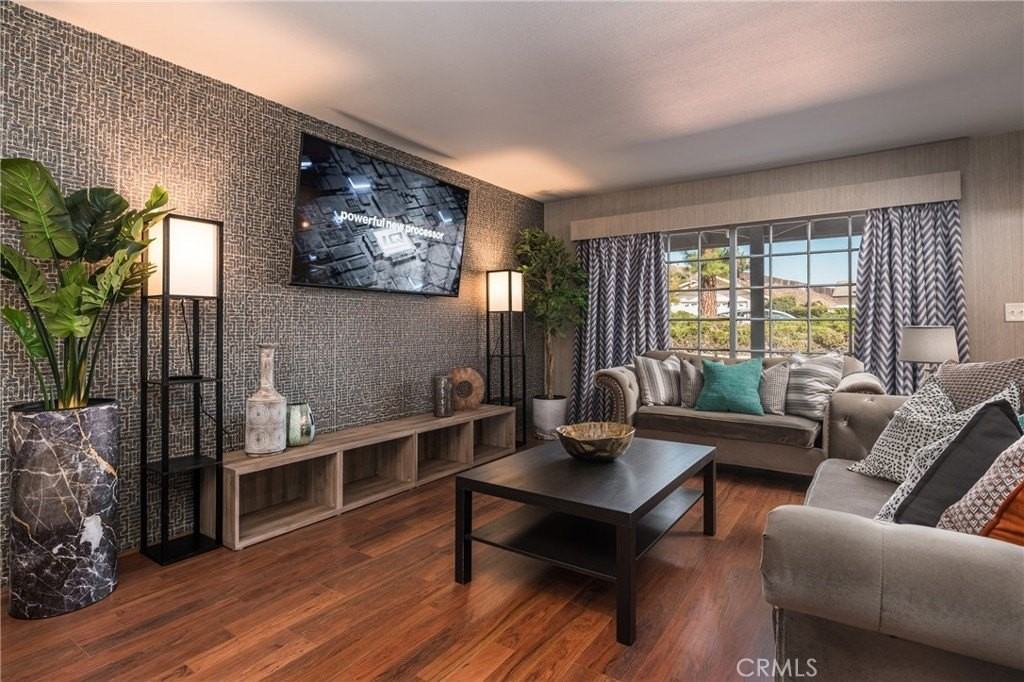 17958 Nearbank Drive - Photo 6 of 34