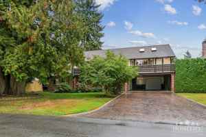 featured image of 5674 Abbey Drive