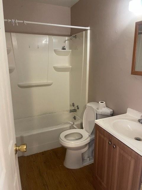 304 Charleston Street Northeast #3 - Photo 7 of 8