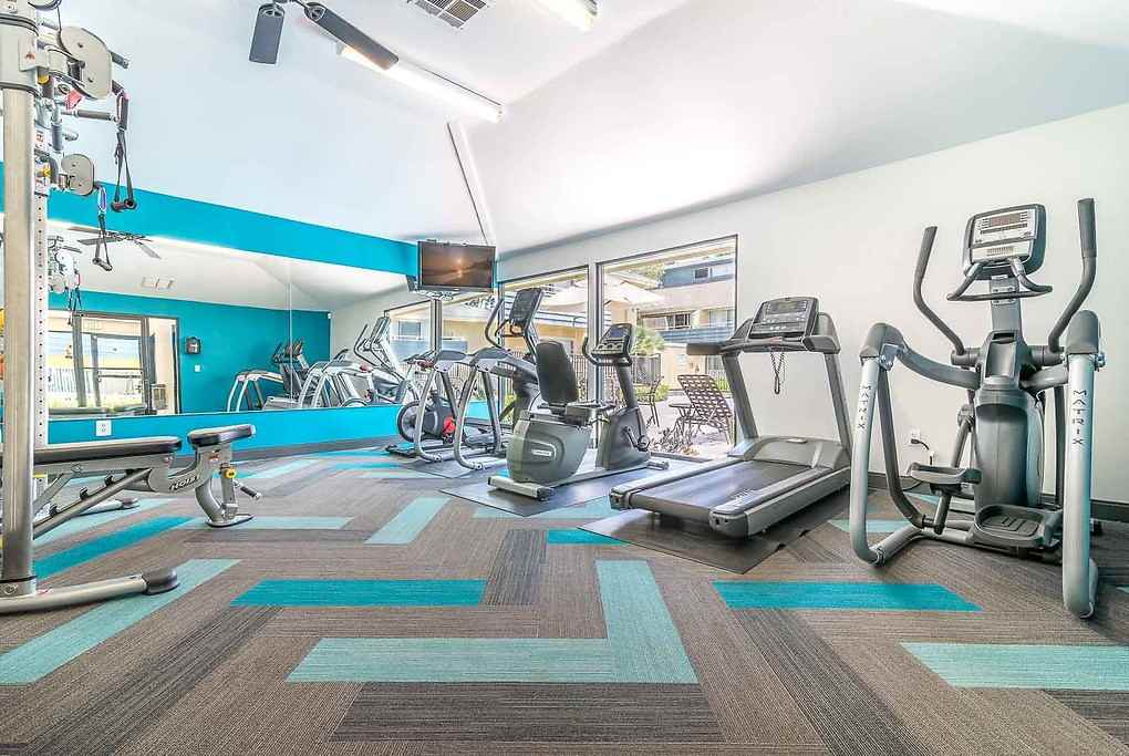 The Lofts at Pinehurst - Photo 4 of 51