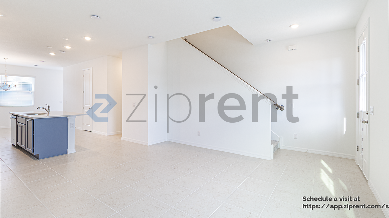 17568 Northlake Grove Drive - Photo 5 of 24