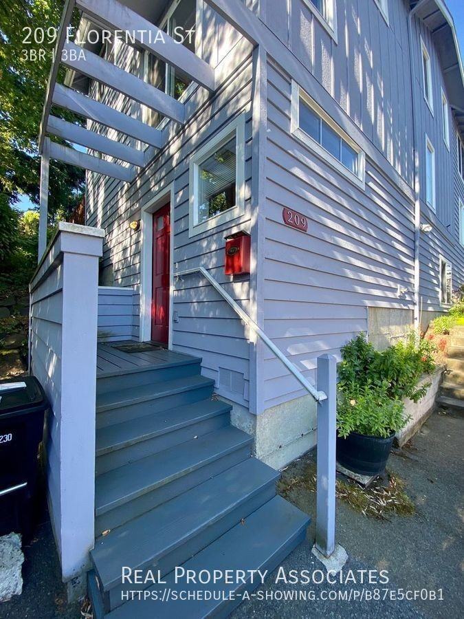 209 Florentia Street - Photo 2 of 25