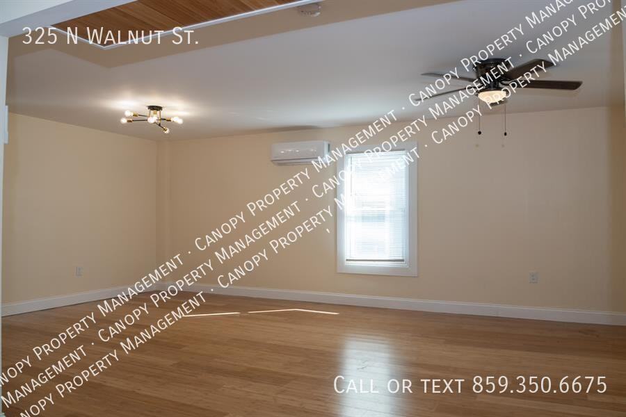 325 North Walnut Street - Photo 6 of 11