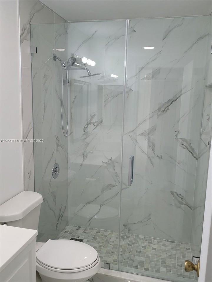 8900 Southwest 5th Terrace #8900 - Photo 3 of 15