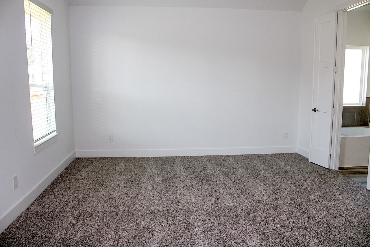 15212 Tattle Creek Lane #15212 - Photo 4 of 40