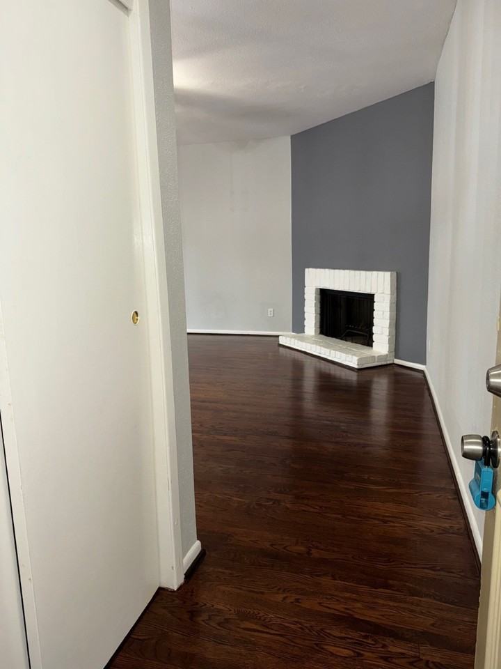 9809 Richmond Avenue #9809J1 - Photo 2 of 18