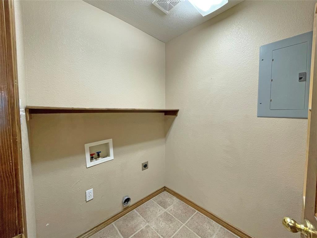 3120 Conveyor Dr #3120 - Photo 3 of 16