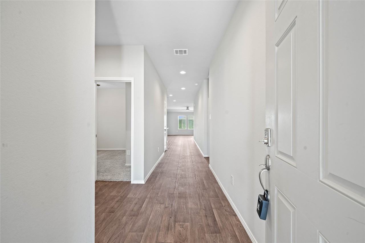 22715 Ginosa Trail #22715 - Photo 4 of 26