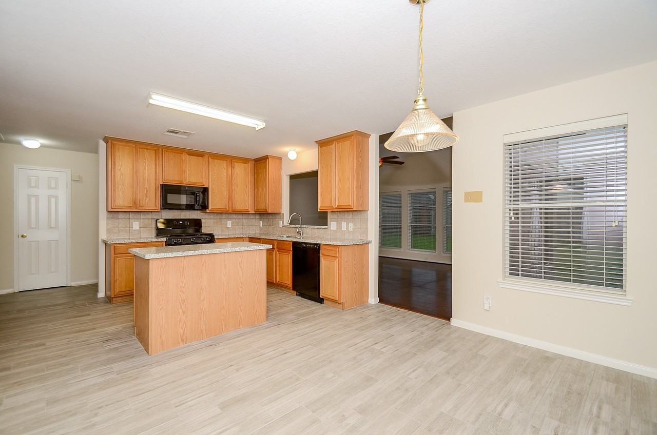 5910 Llano Creek Drive #5910 - Photo 4 of 29