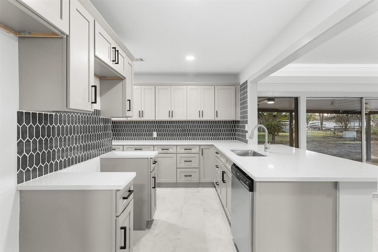 2222 North Grand Boulevard #2222 - Photo 4 of 19