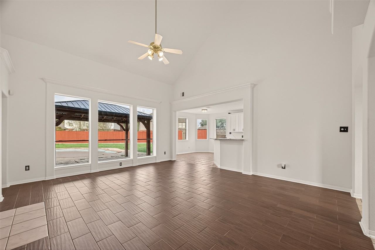 3804 Dunlavy Drive #3804