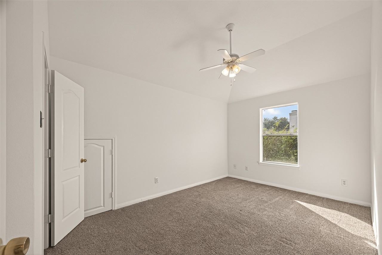 3804 Dunlavy Drive #3804 - Photo 6 of 34