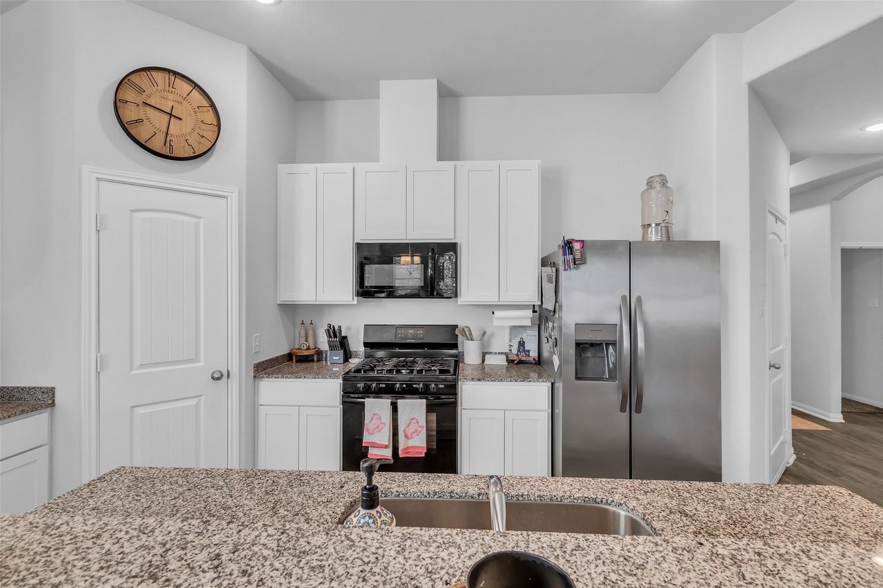 740 Brown Road #740 - Photo 3 of 20