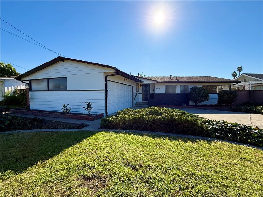 9822 Joyzelle Dr #9822 - Photo 5 of 15