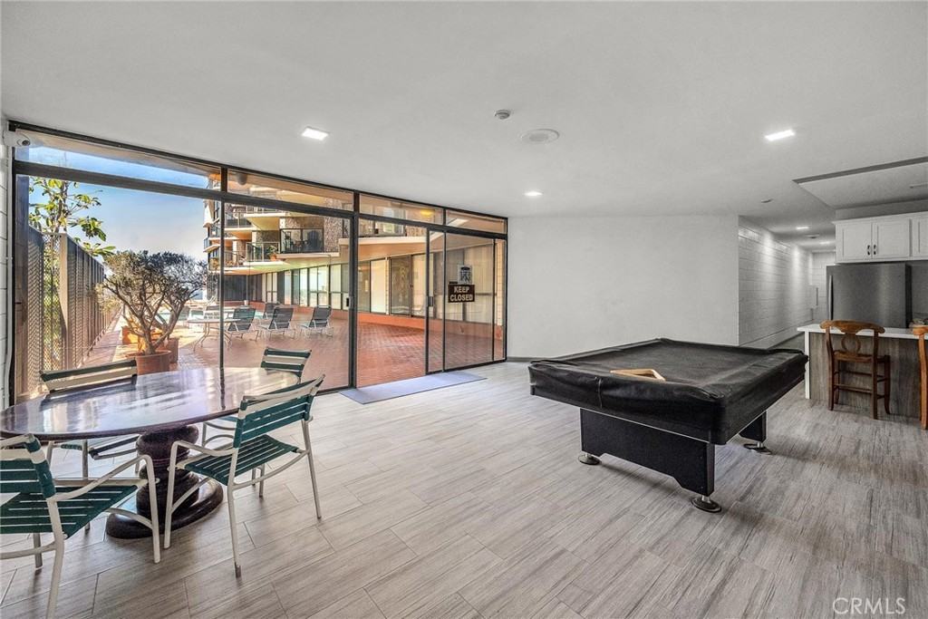 531 Esplanade #531-903 - Photo 7 of 26