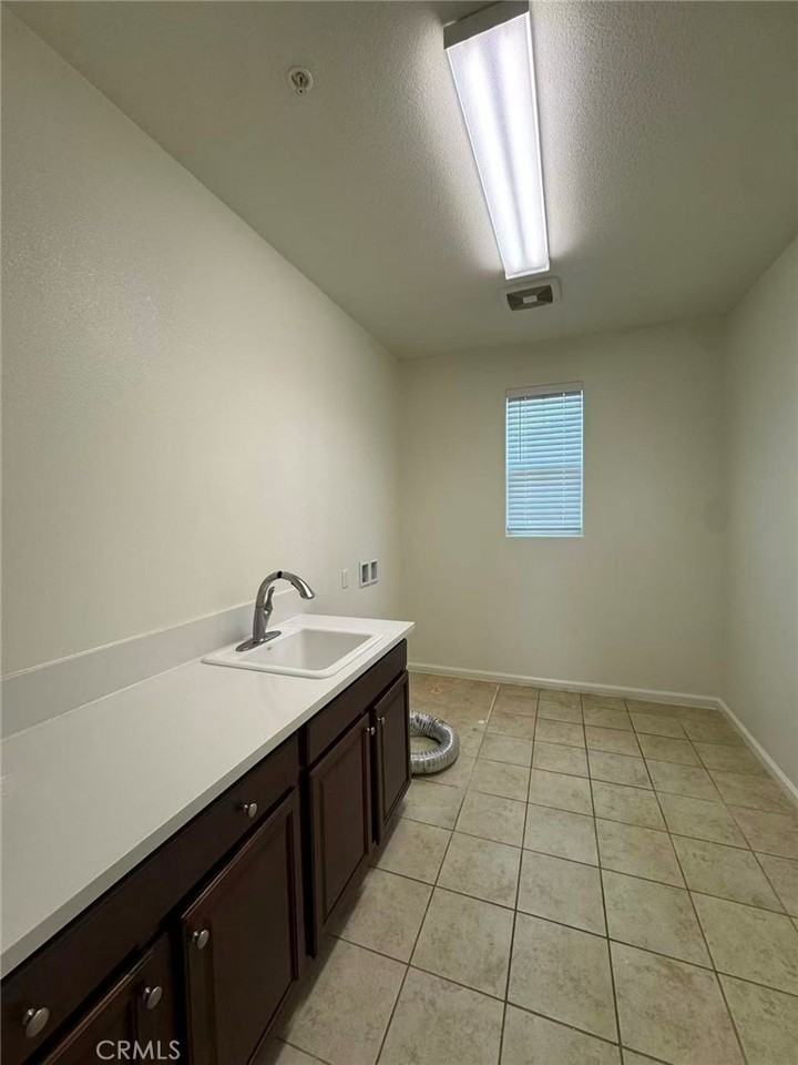 12221 Casper Court #12221 - Photo 4 of 12