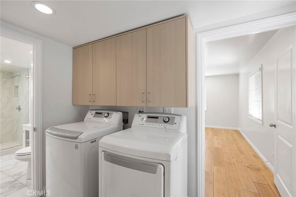 2028 East Cienega Avenue #2028 - Photo 4 of 17