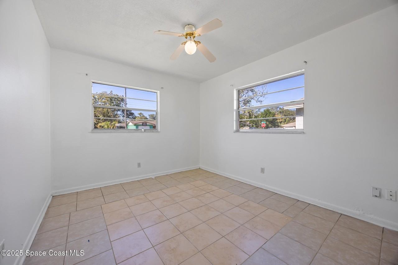 1411 Prospect Street #1411 - Photo 3 of 21