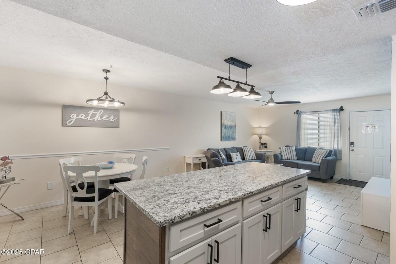 164 Robin Lane #164 - Photo 5 of 39