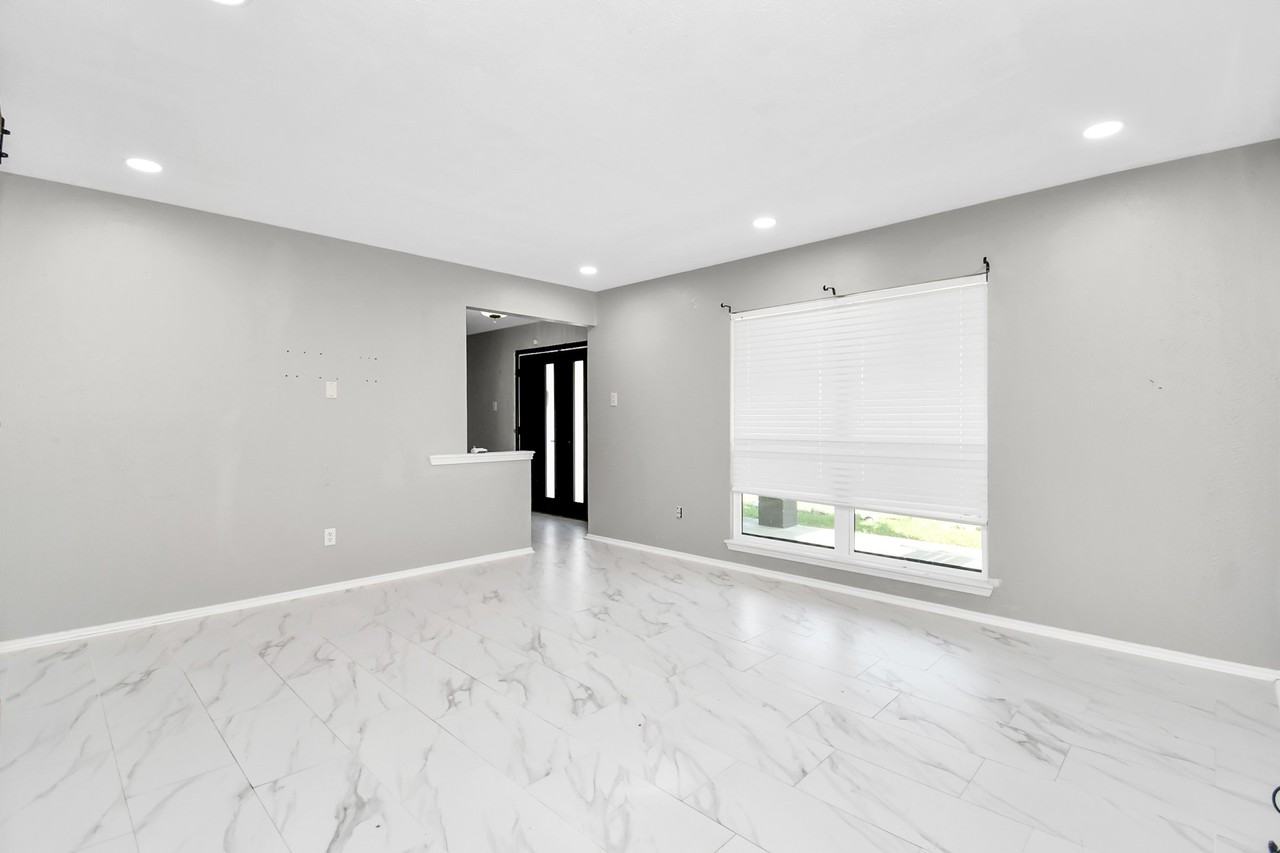 20423 Blue Juniper Drive #20423 - Photo 4 of 41