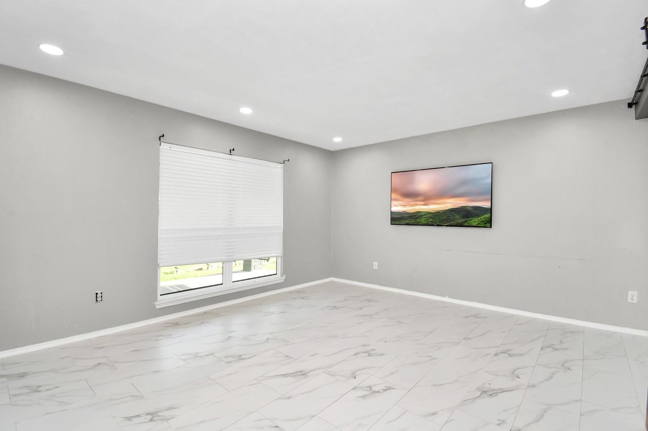 20423 Blue Juniper Drive #20423 - Photo 7 of 41