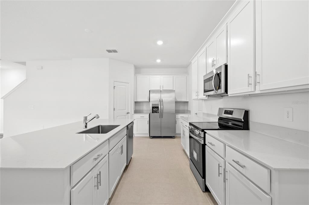 6020 Zen Way #6020 - Photo 5 of 35