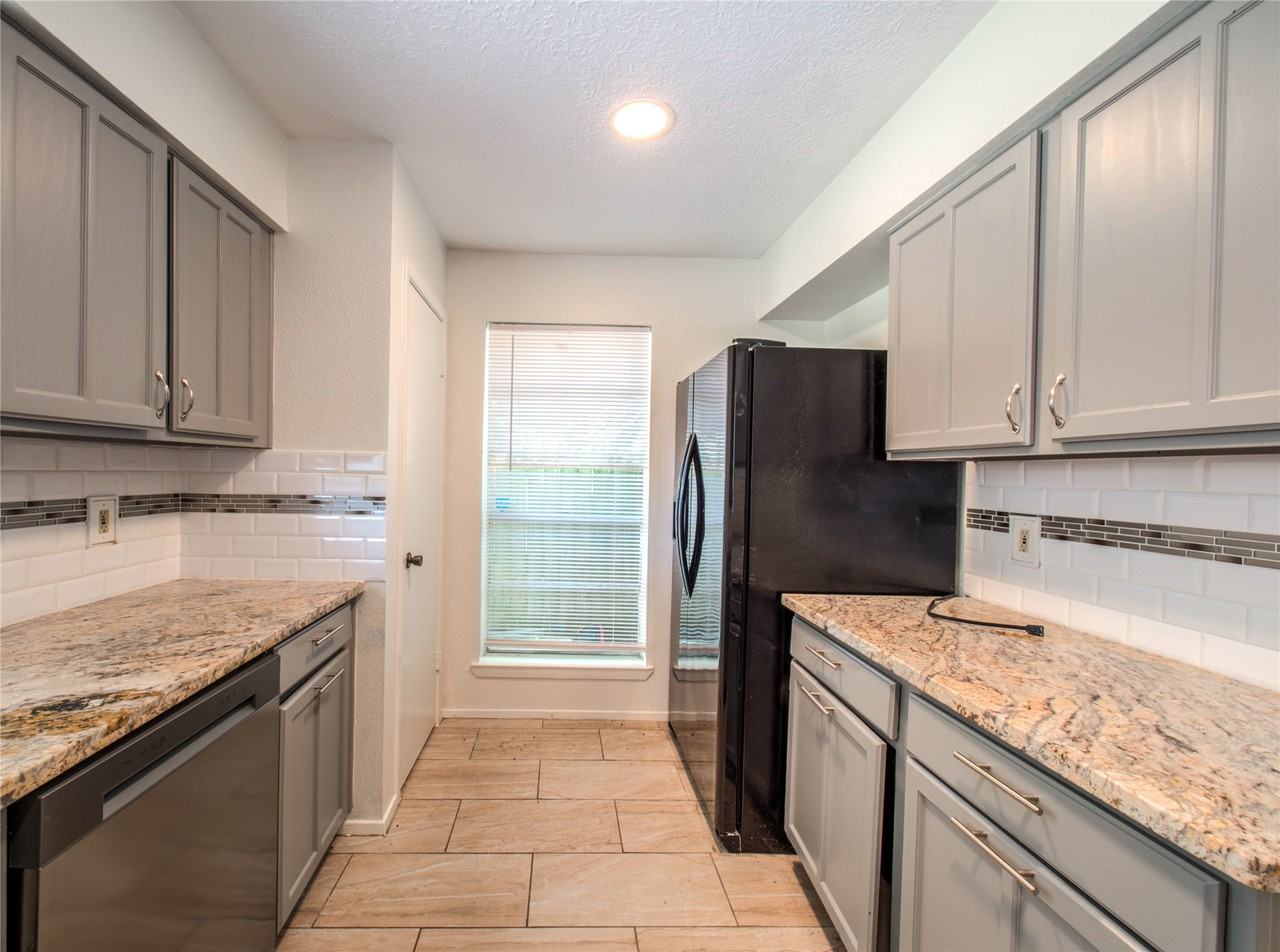 6726 Grant Drive #6726 - Photo 2 of 28