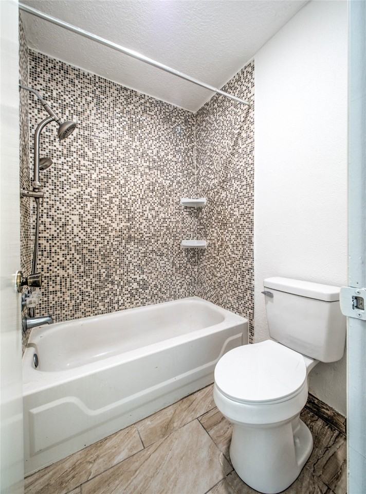 6726 Grant Drive #6726 - Photo 5 of 28