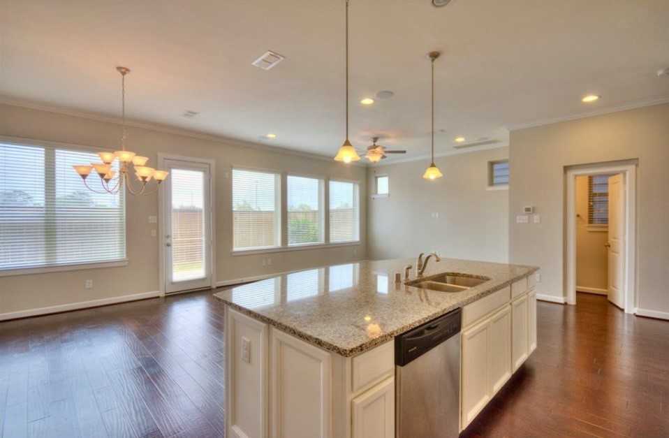 1804 Cavanal St #1804 - Photo 4 of 20