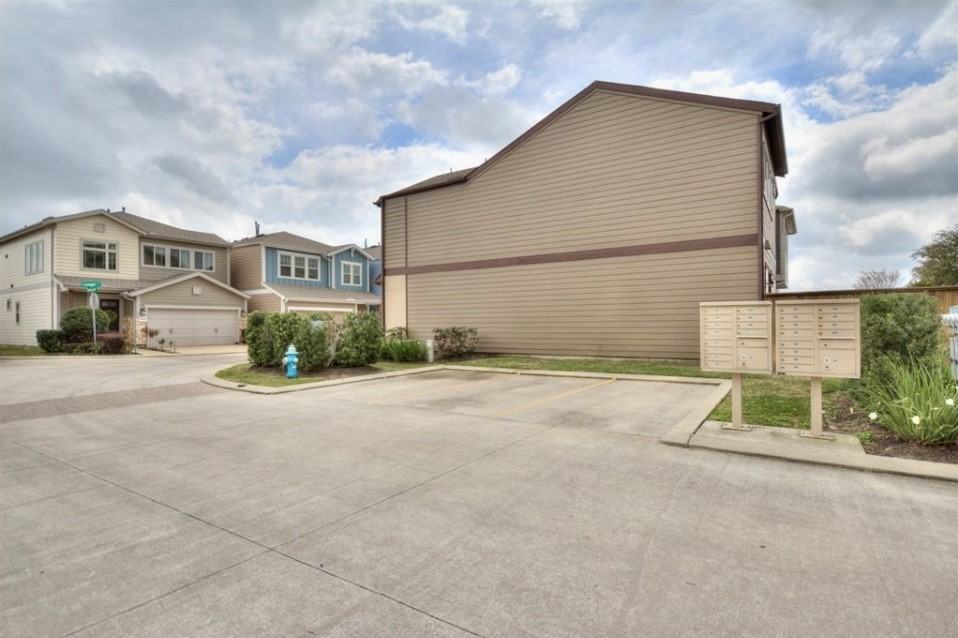 1804 Cavanal St #1804 - Photo 7 of 20