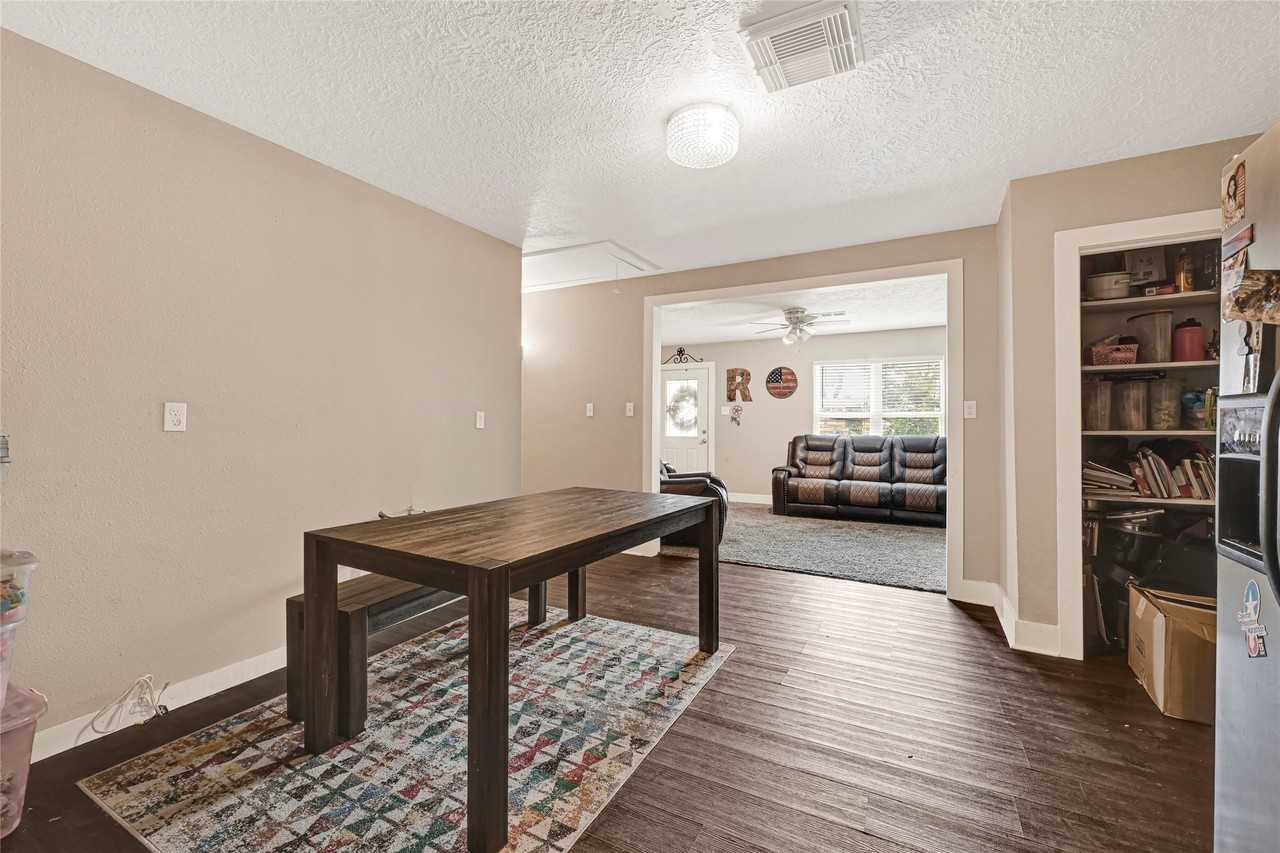 2302 Hoskins Drive #2302 - Photo 3 of 22