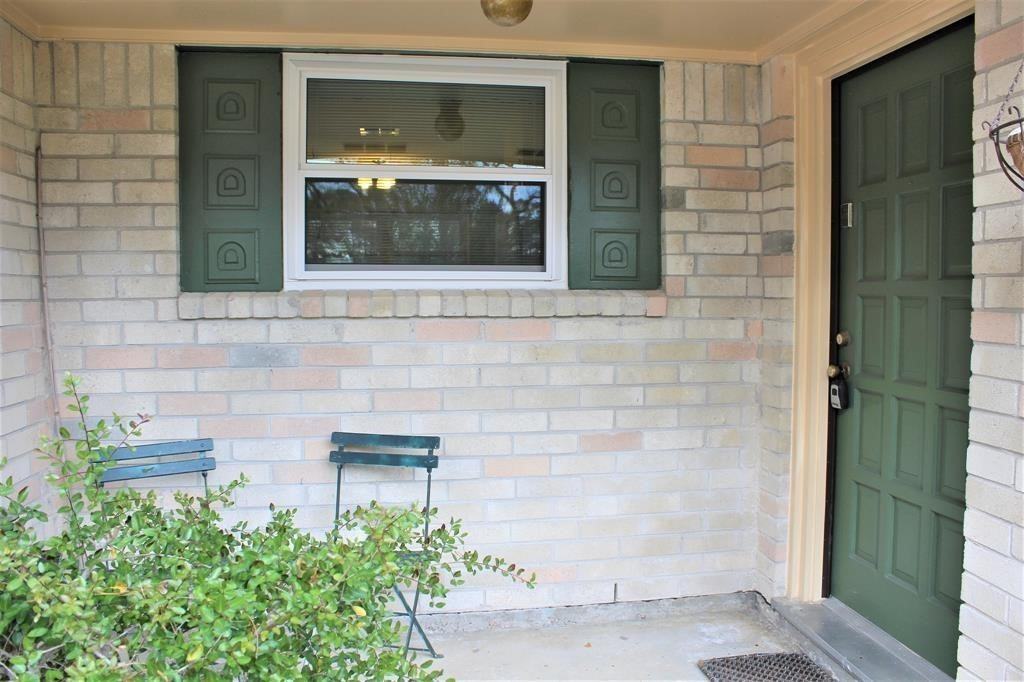 3306 Roaming Woods Lane #3306 - Photo 5 of 12