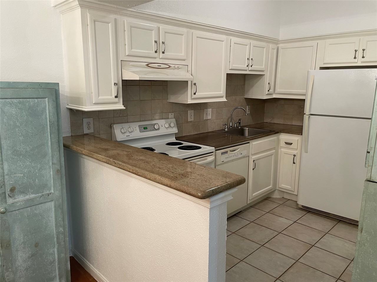 2100 Tanglewilde Avenue #2100-597 - Photo 2 of 18