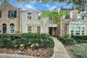 featured image of 832 Wax Myrtle Lane