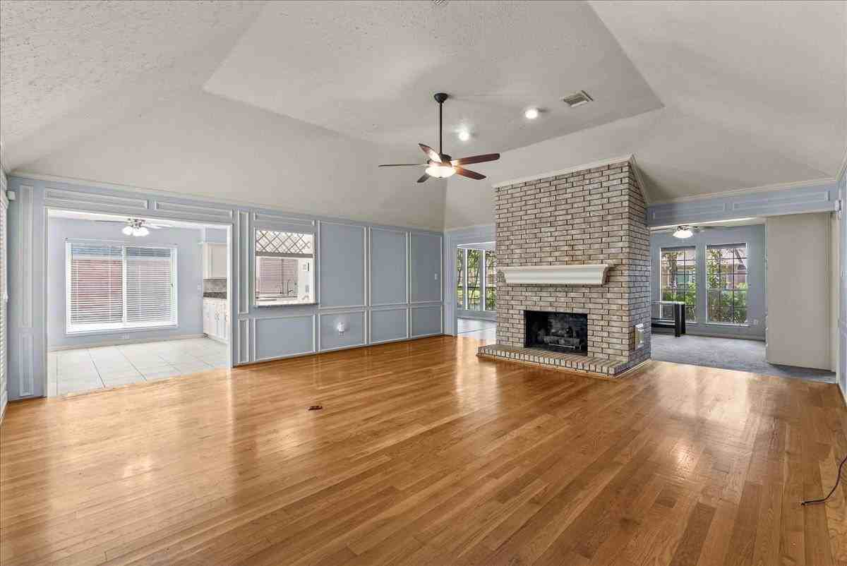 2422 Fairwind Drive #2422 - Photo 2 of 38