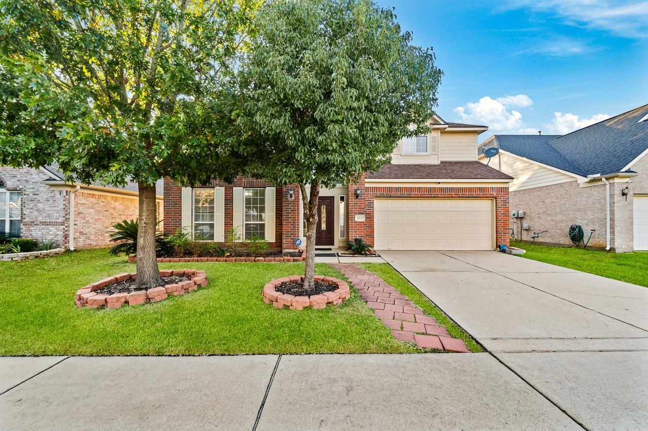 4827 Yearling Ridge Court #4827 - Photo 2 of 33
