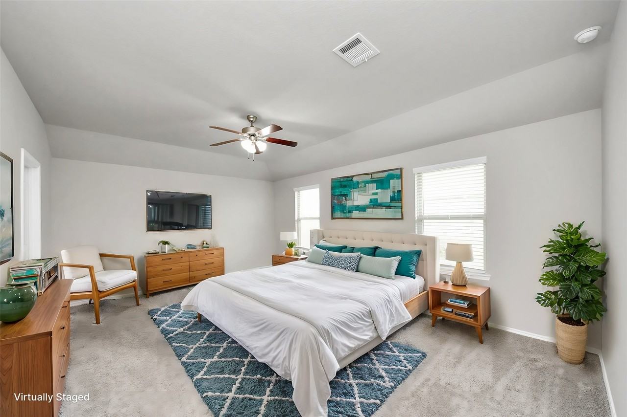 22906 Modica Rift Ln #22906 - Photo 5 of 27