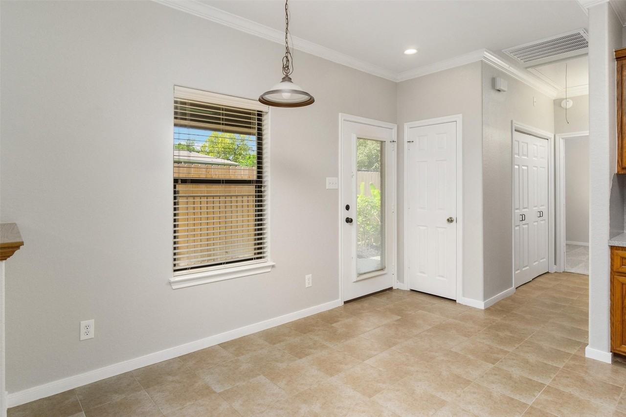 308 Reppert Street #308 - Photo 6 of 22