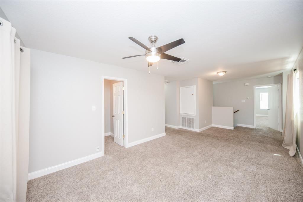 7726 Galleon Field Lane #7726 - Photo 4 of 32