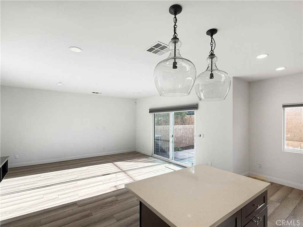 15375 Lotus Cir #15375 - Photo 3 of 34