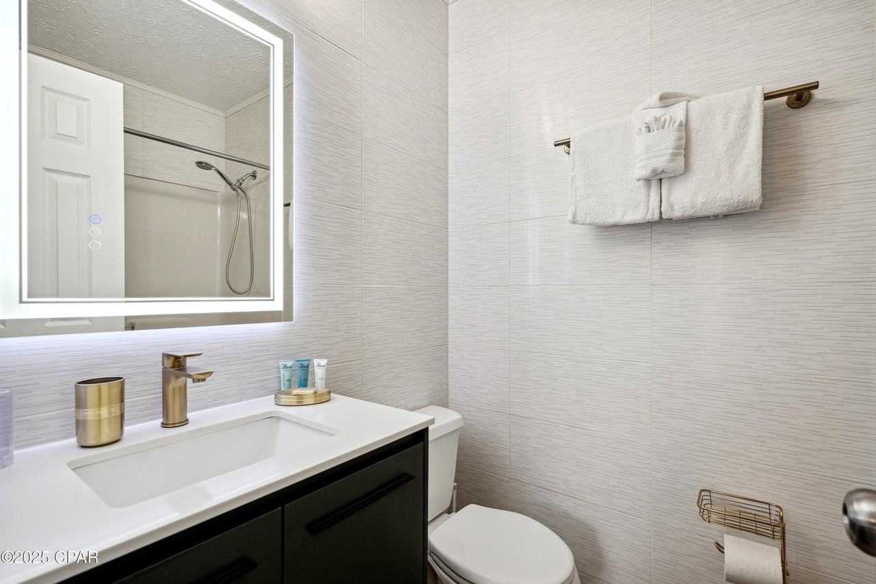 237 Saint Katherine Boulevard #237 - Photo 3 of 37