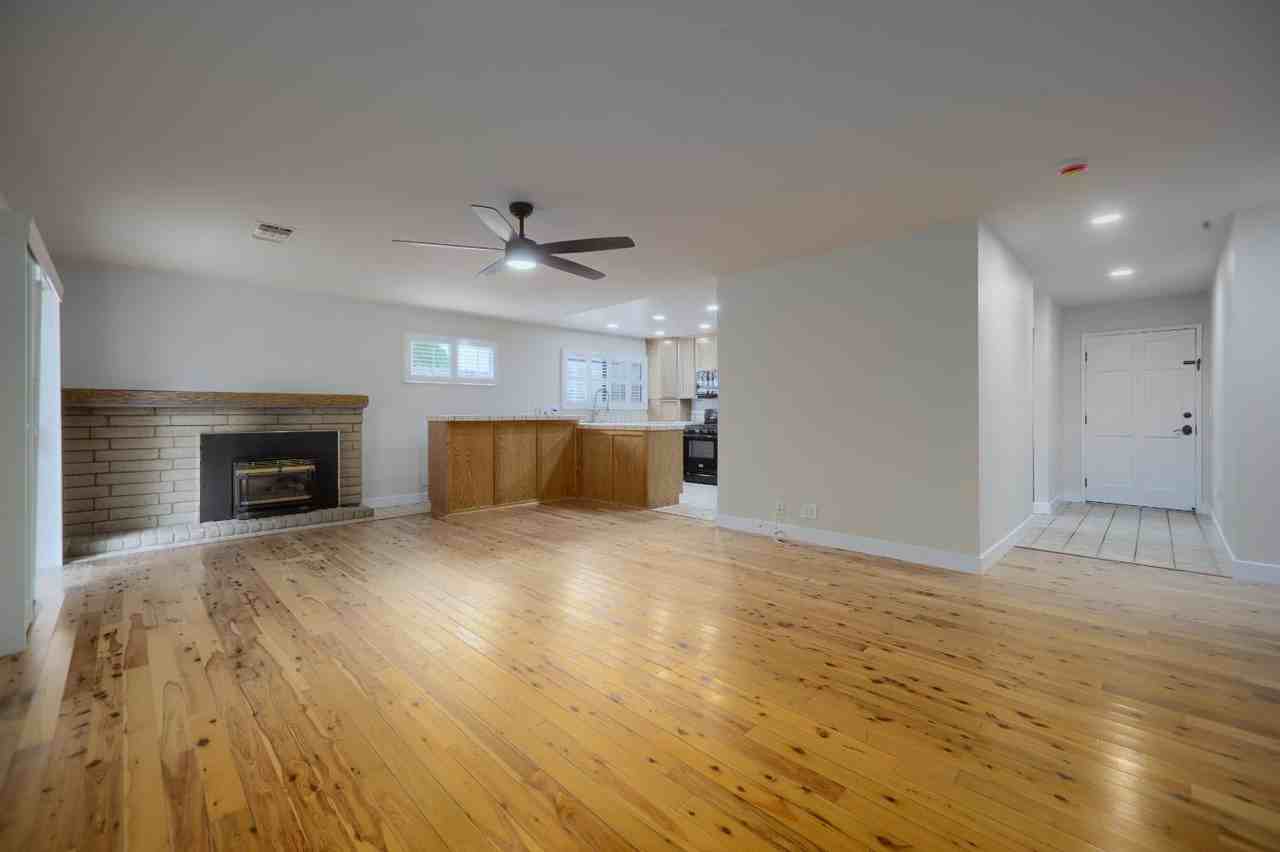 423 El Dorado Drive #423 - Photo 5 of 38