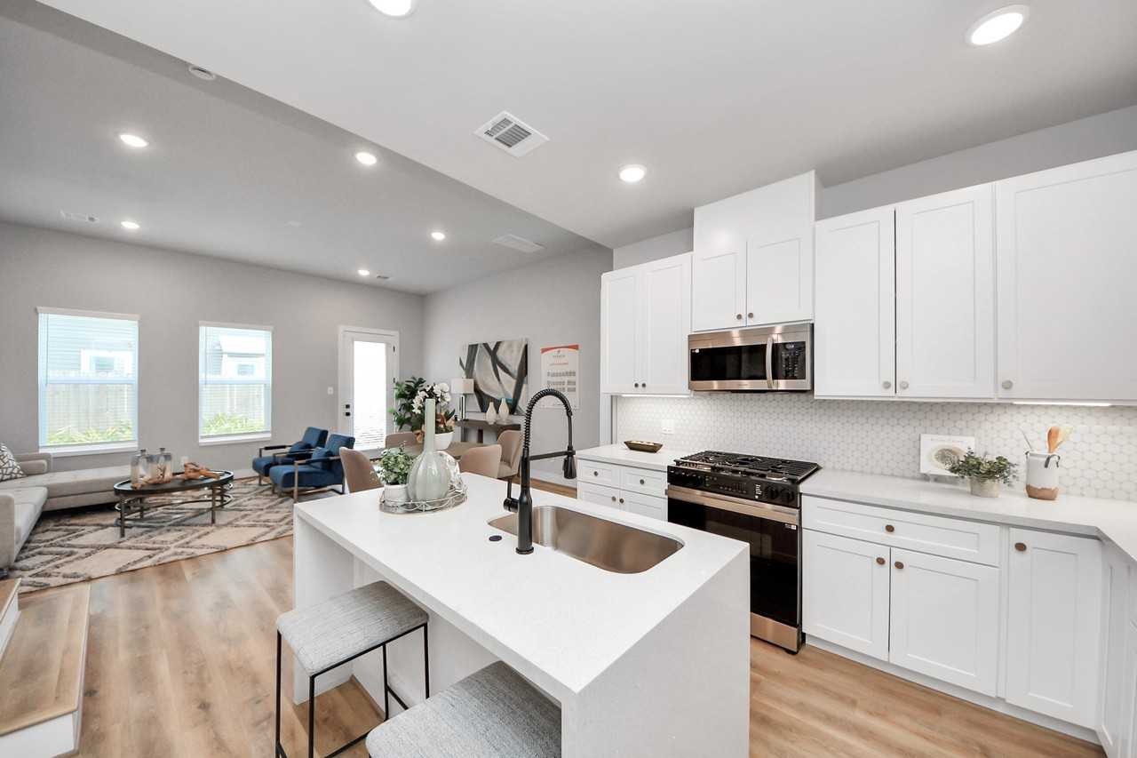 5806 Francis Oak Place #5806 - Photo 5 of 39