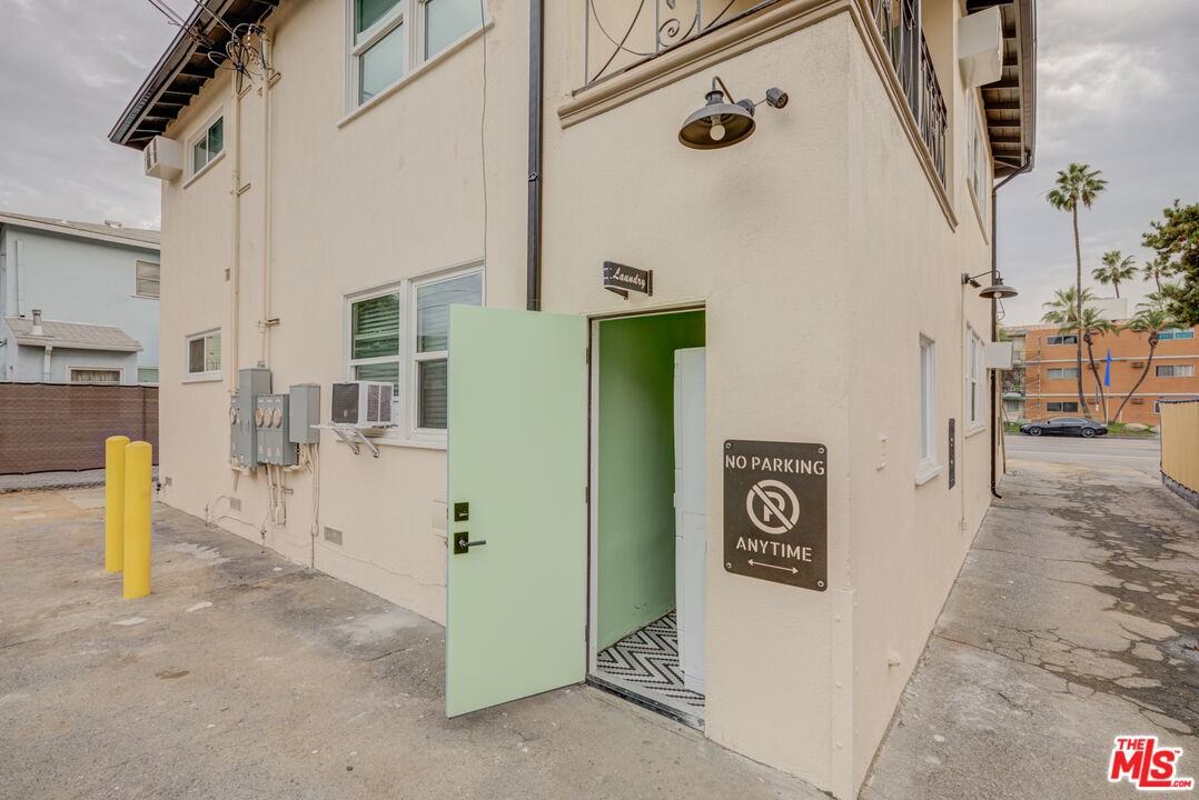 12351 Riverside Drive #123511-2 - Photo 3 of 19