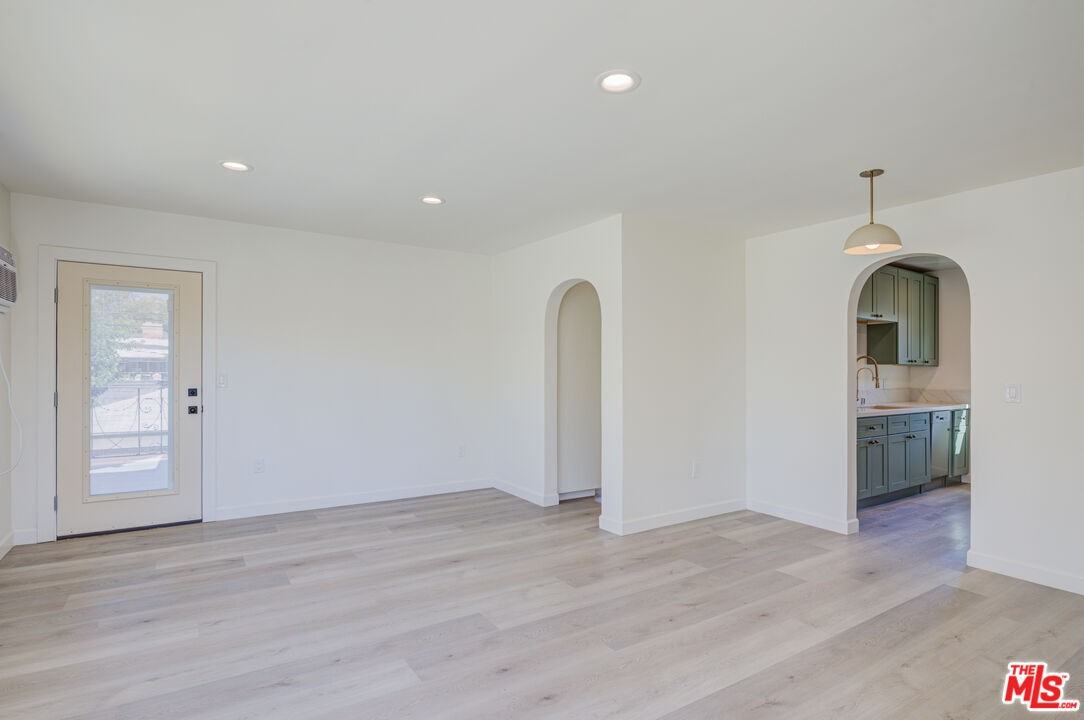 12351 Riverside Drive #123511-2 - Photo 7 of 19