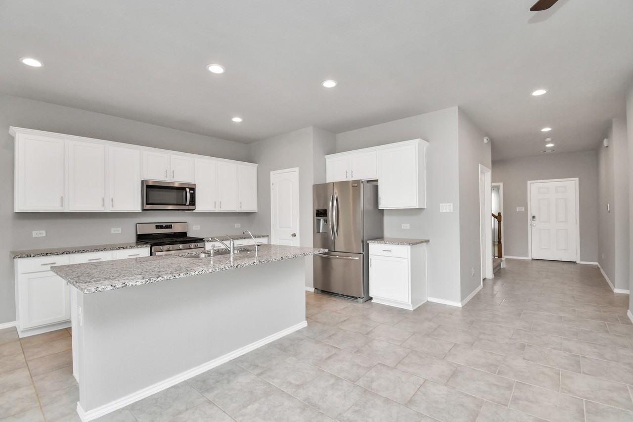 13967 Leigh Lake Ln #13967 - Photo 2 of 32